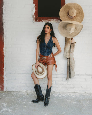 ¿Lista para intentar el cowgirl look? Aquí te decimos cómo armarlo desde cero