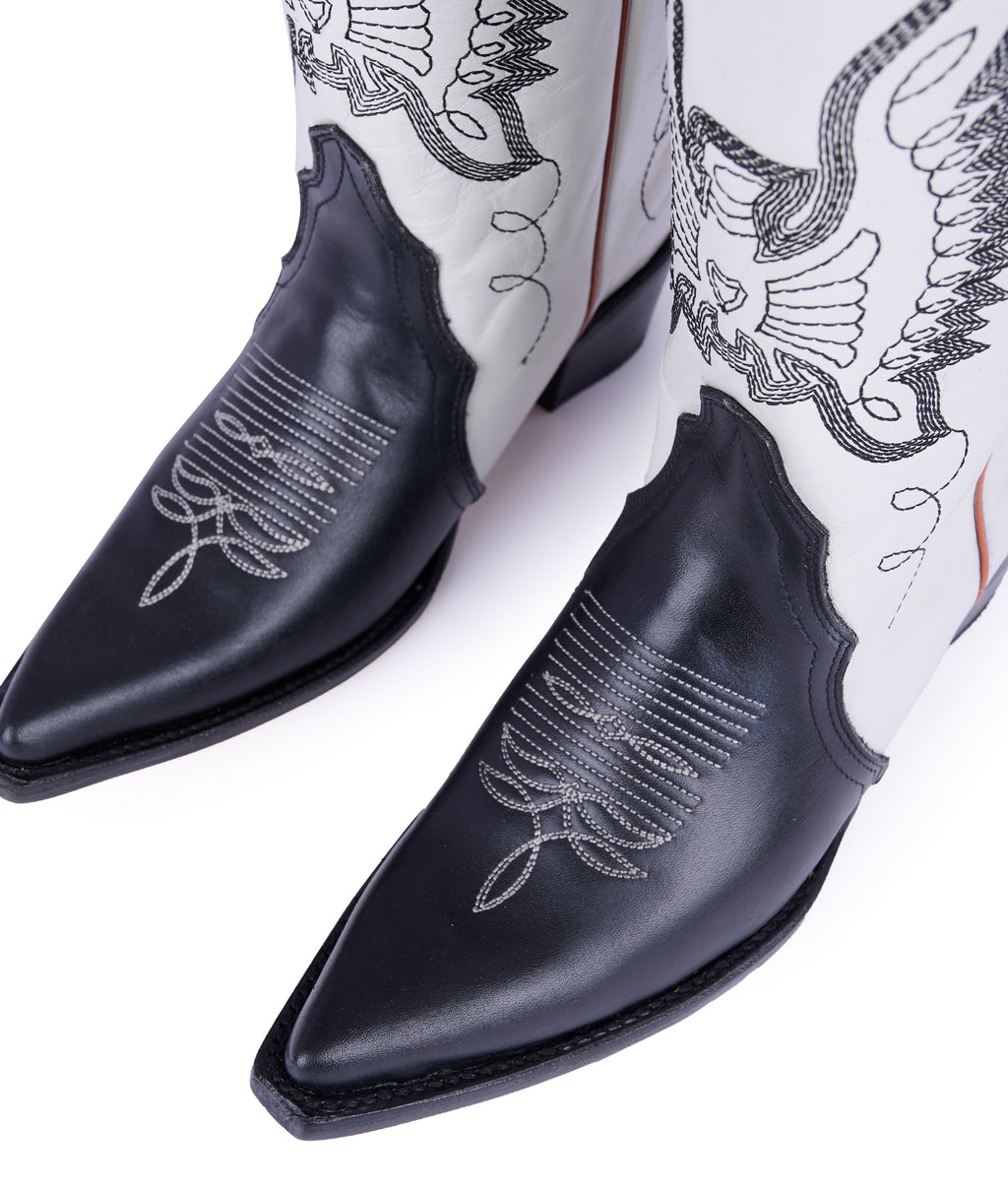 Jornada Duo Bone and Black Boots