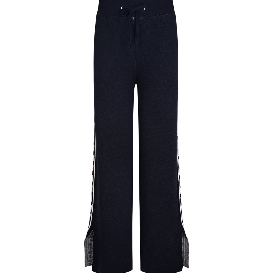Charro tracksuit negro y hueso