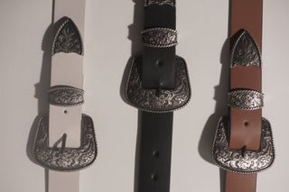 Black double buckle leather belt