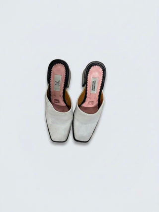 Mules Vaquita (Sample)