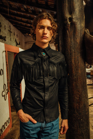 Classic fringed shirt in black matte leather