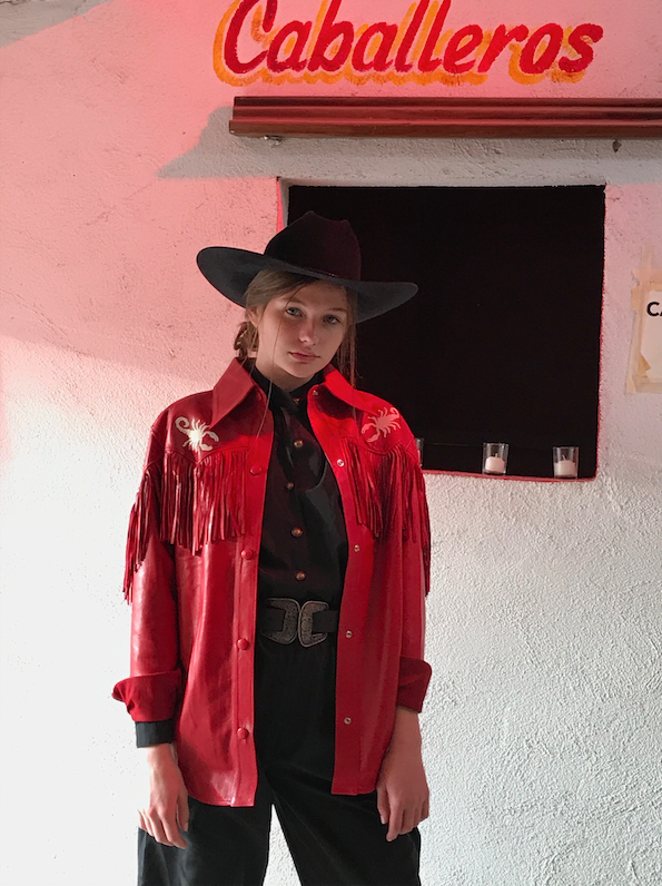 Camisa flecos Alacrán roja1