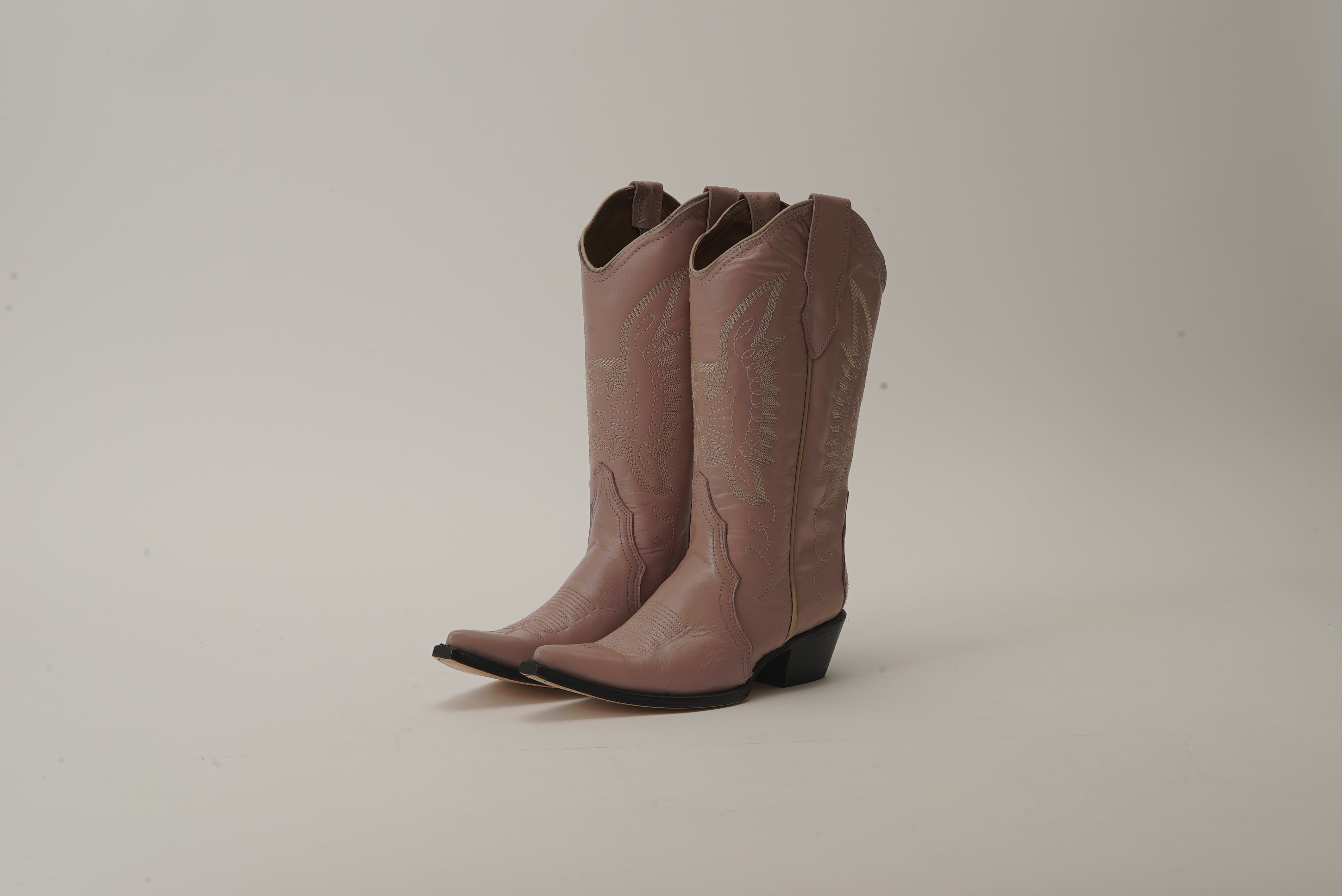 Dusty rose outlet cowboy boots